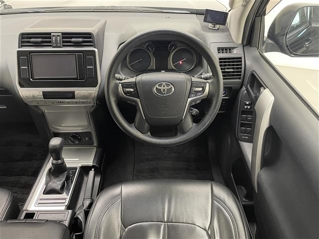 Toyota LAND CRUISER PRADO 2019 7167605-12