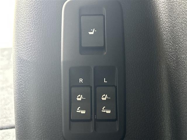 Toyota LAND CRUISER PRADO 2023 7167628-6