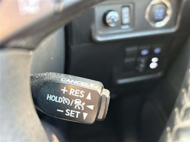 Toyota LAND CRUISER PRADO 2023 7167645-4