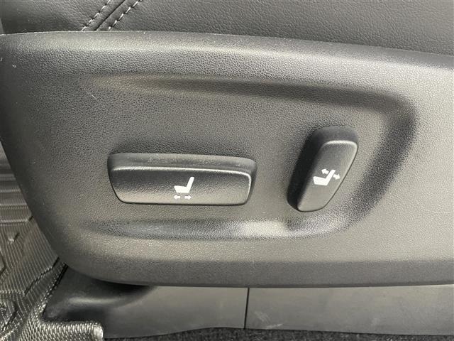 Toyota LAND CRUISER PRADO 2023 7167657-22