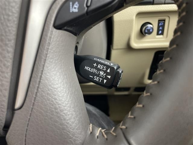Toyota LAND CRUISER PRADO 2023 7167673-18
