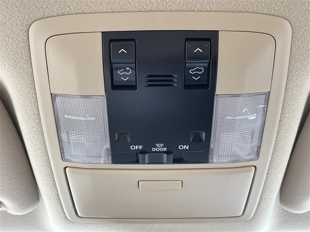 Toyota LAND CRUISER PRADO 2023 7167698-16