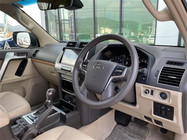 Toyota LAND CRUISER PRADO 2023 7167698-5