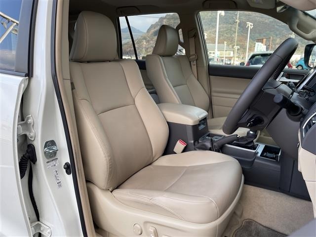 Toyota LAND CRUISER PRADO 2023 7167698-7