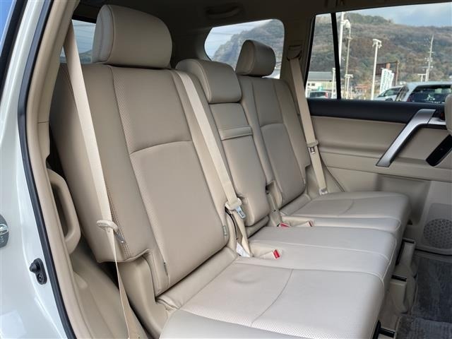 Toyota LAND CRUISER PRADO 2023 7167698-9