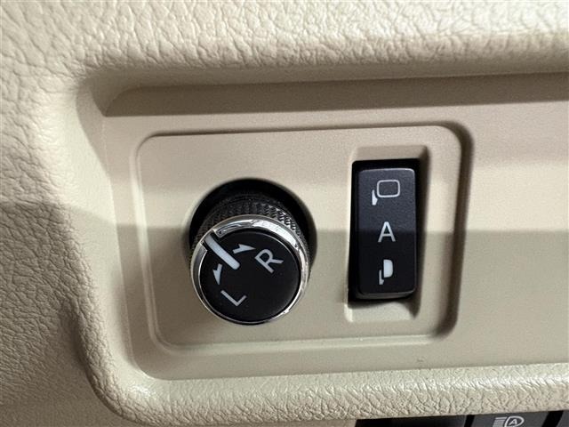 Toyota LAND CRUISER PRADO 2023 7167699-25