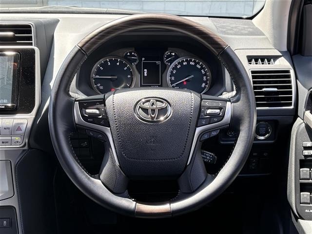 Toyota LAND CRUISER PRADO 2022 7167731-15