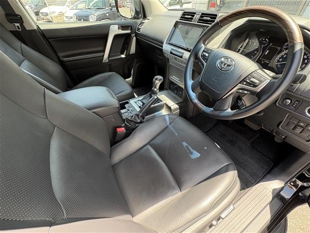 Toyota LAND CRUISER PRADO 2022 7167731-3