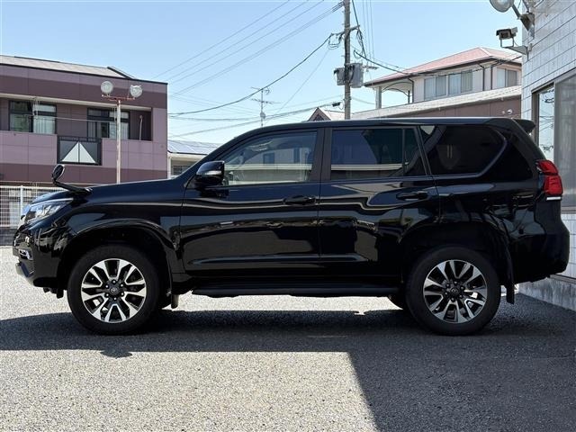 Toyota LAND CRUISER PRADO 2022 7167731-6