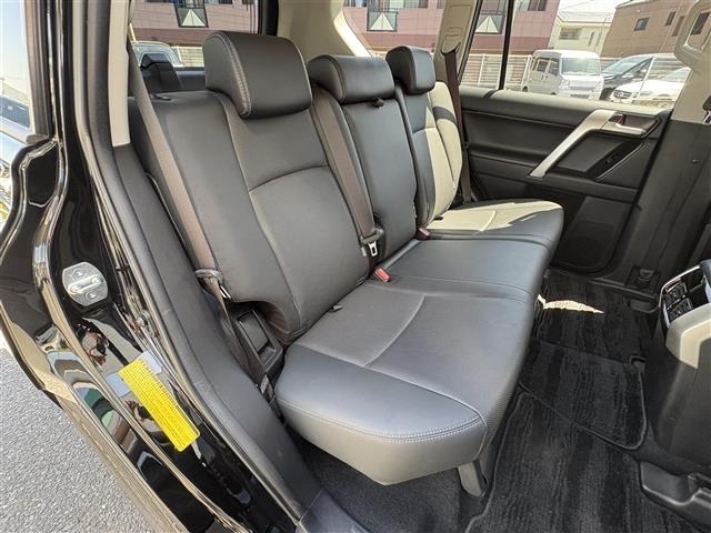 Toyota LAND CRUISER PRADO 2022 7167731-9