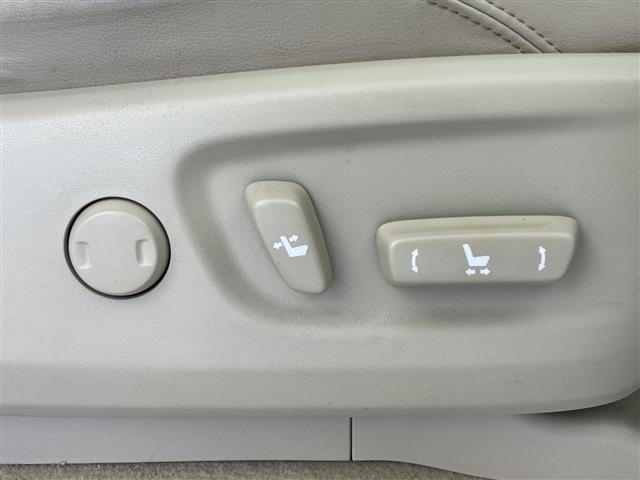 Toyota LAND CRUISER PRADO 2023 7167740-6