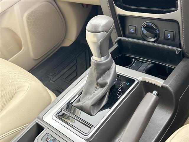Toyota LAND CRUISER PRADO 2023 7167797-11