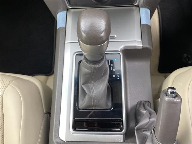 Toyota LAND CRUISER PRADO 2023 7167843-8