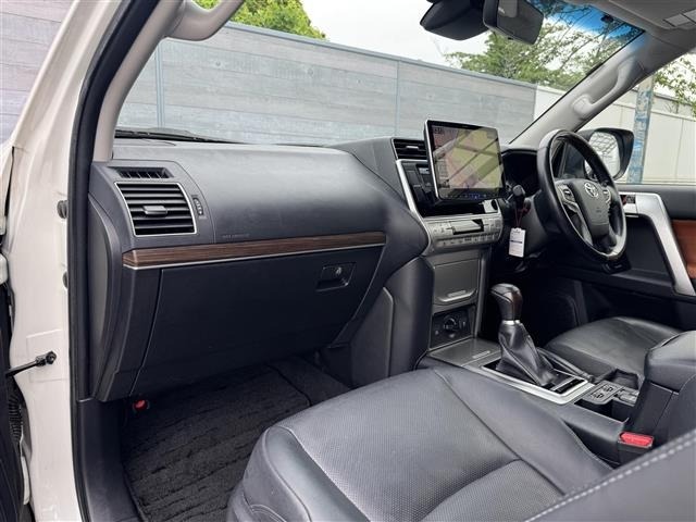 Toyota LAND CRUISER PRADO 2021 7167889-5