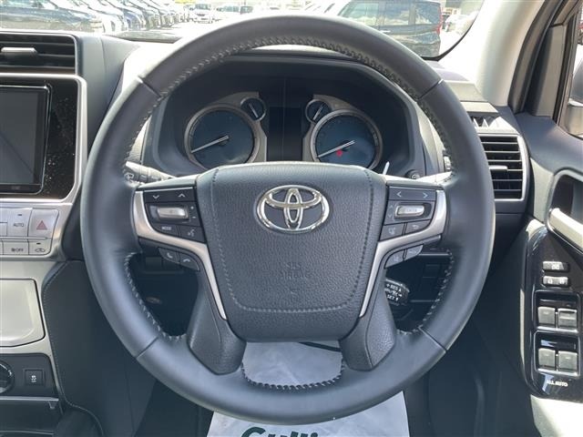 Toyota LAND CRUISER PRADO 2023 7167990-1