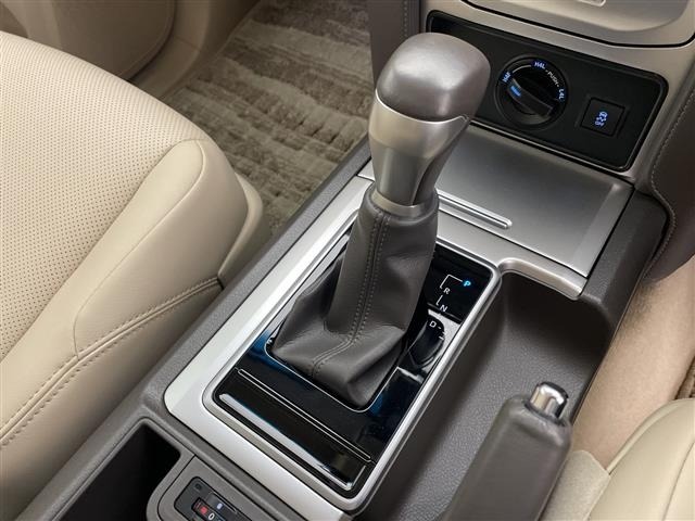 Toyota LAND CRUISER PRADO 2023 7168030-1
