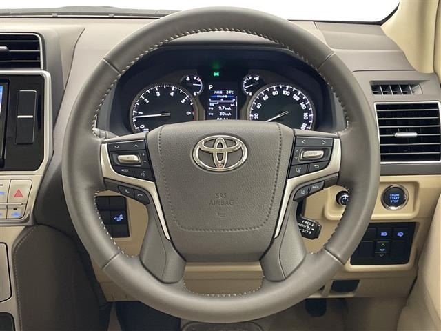 Toyota LAND CRUISER PRADO 2023 7168030-9