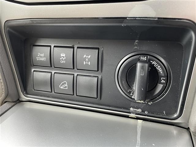 Toyota LAND CRUISER PRADO 2020 7168058-8