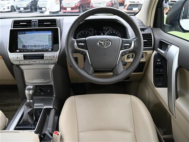 Toyota LAND CRUISER PRADO 2024 7168059-22