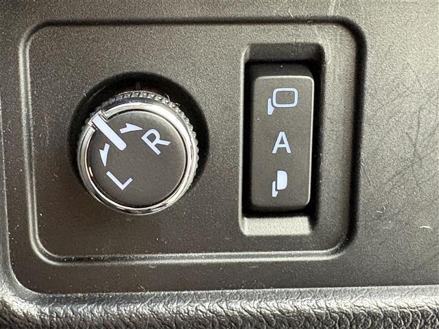 Toyota LAND CRUISER PRADO 2023 7168067-12