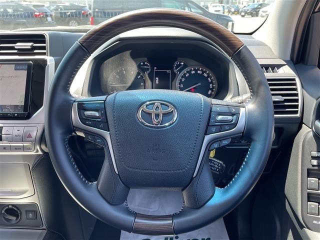 Toyota LAND CRUISER PRADO 2023 7168089-1