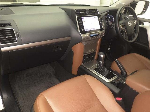 Toyota LAND CRUISER PRADO 2022 7168202-4