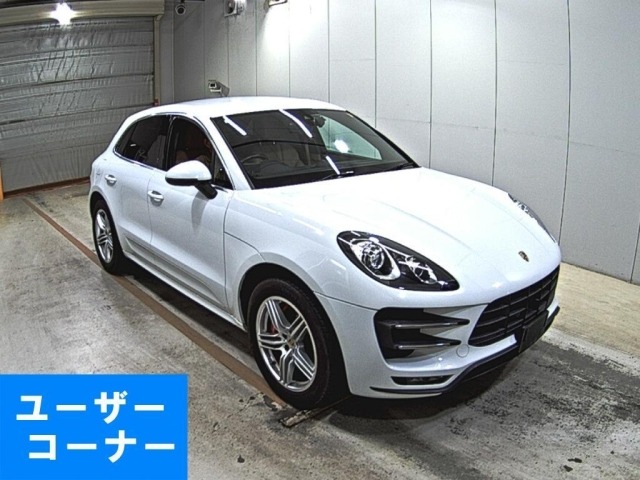 Porsche MACAN 2017 7168377-0