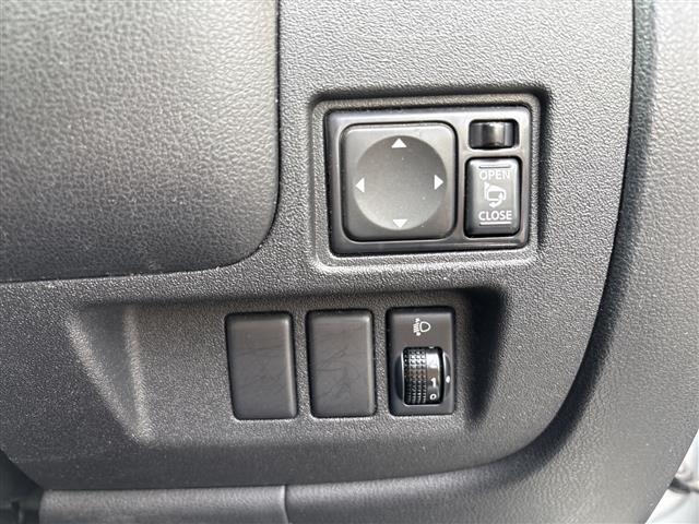 Nissan MARCH 2013 7179616-21