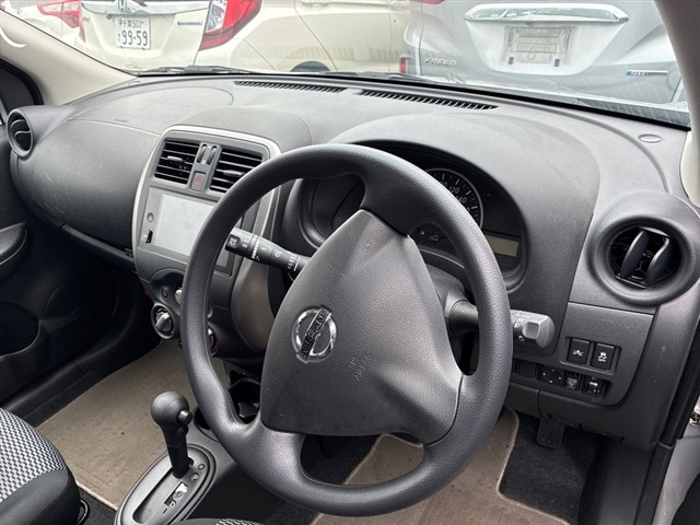 Nissan MARCH 2022 7179727-3