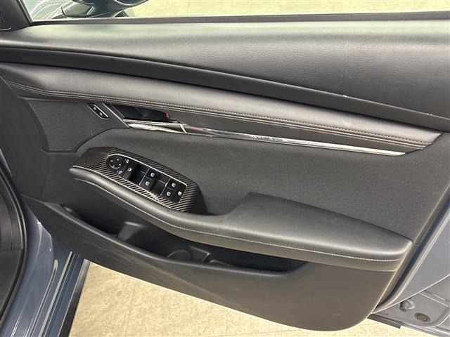 Mazda MAZDA3 2019 7170375-11