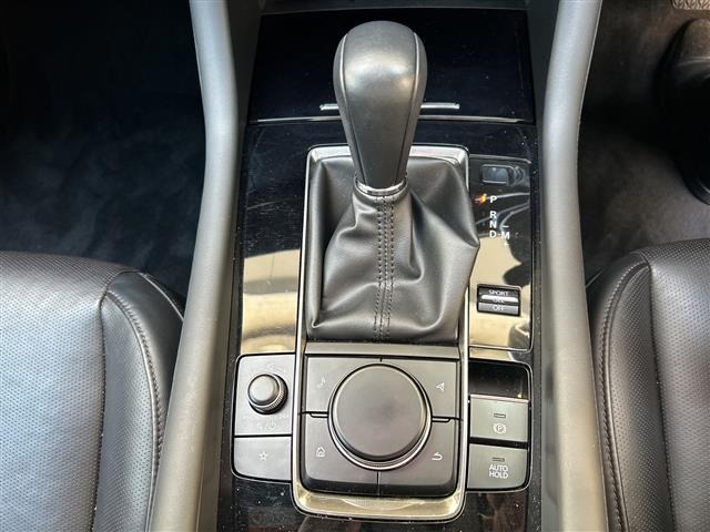 Mazda MAZDA3 2019 7170436-8