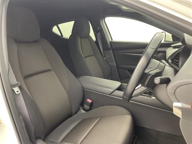 Mazda MAZDA3 2019 7170458-11