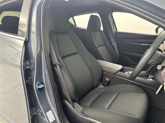 Mazda MAZDA3 2024 7170475-9