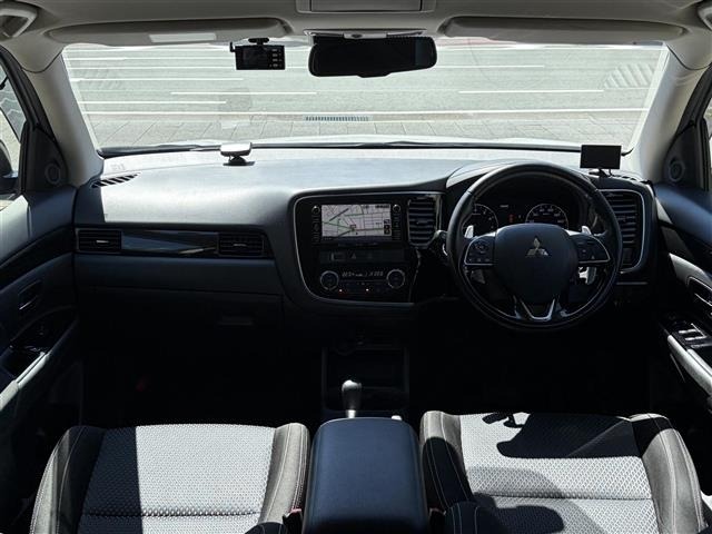 Mitsubishi OUTLANDER 2016 7182570-14