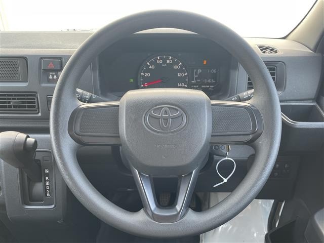 Toyota PIXIS VAN 2024 7175964-14