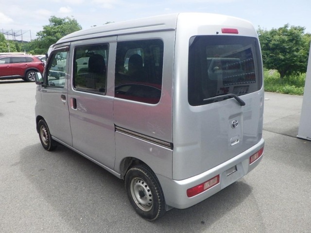 Toyota PIXIS VAN 2013 7176009-1