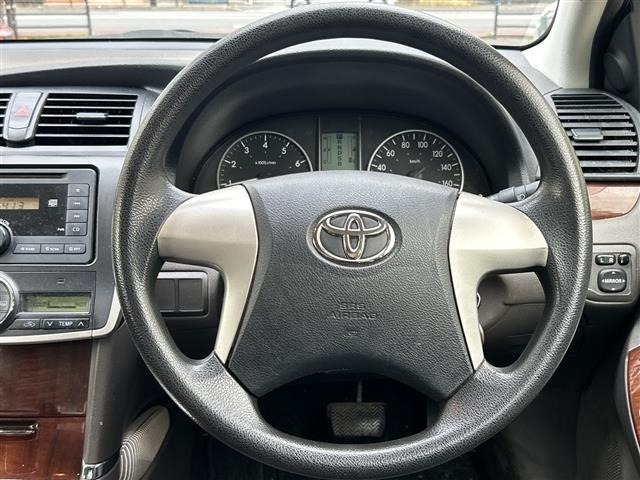 Toyota PREMIO 2014 7174985-13