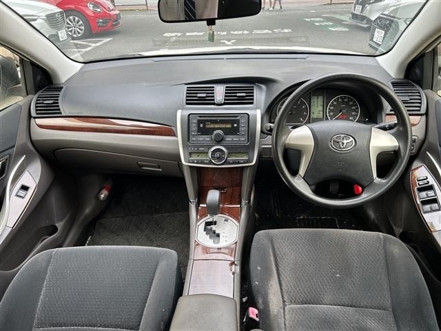 Toyota PREMIO 2014 7174985-18