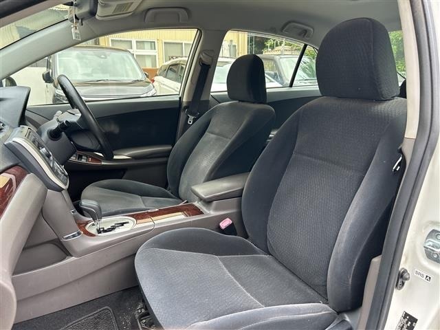 Toyota PREMIO 2014 7174985-23