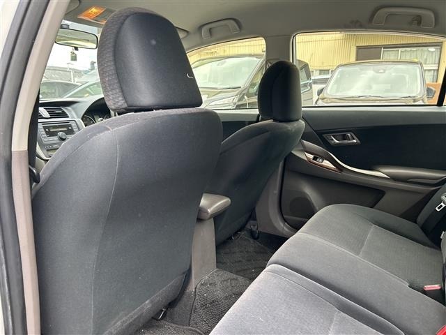 Toyota PREMIO 2014 7174985-9