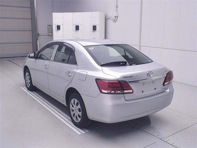 Toyota PREMIO 2019 7175058-1