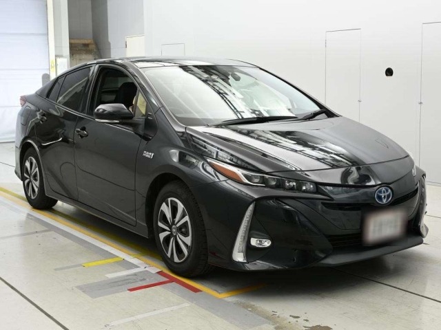 Toyota PRIUS PHV 2017 7177874-5