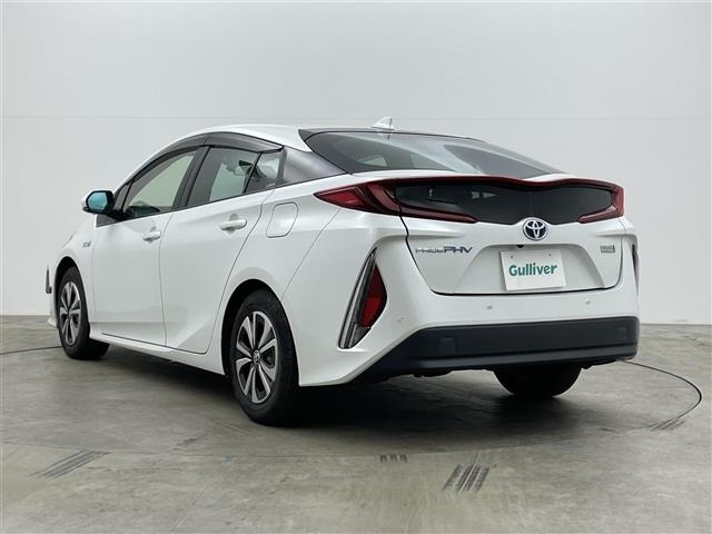 Toyota PRIUS PHV 2021 7178137-13