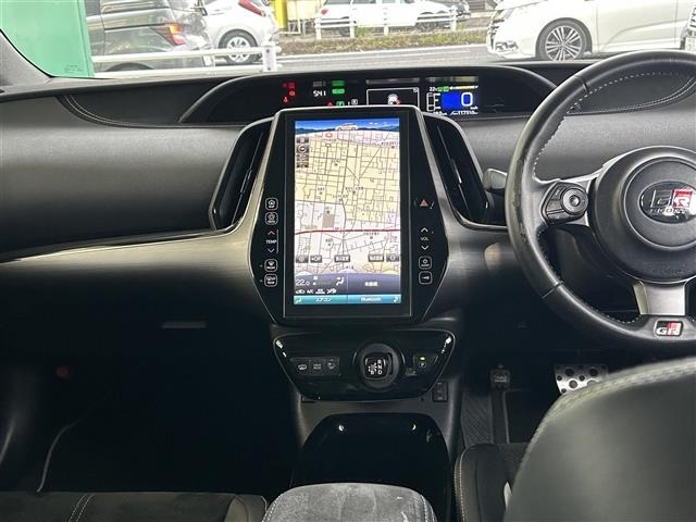 Toyota PRIUS PHV 2018 7178138-14