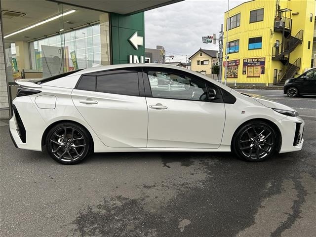 Toyota PRIUS PHV 2018 7178138-16