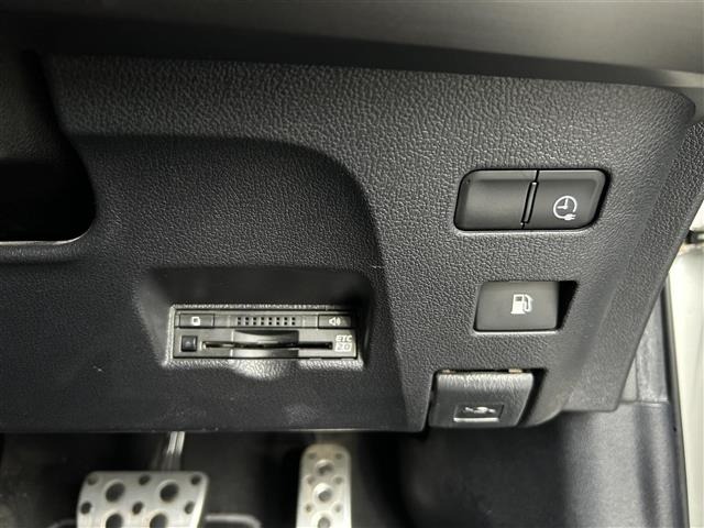 Toyota PRIUS PHV 2018 7178138-4