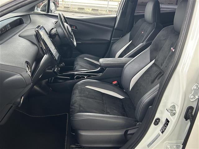 Toyota PRIUS PHV 2018 7178138-5