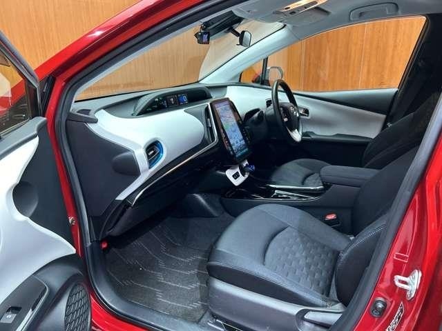 Toyota PRIUS PHV 2017 7178145-22