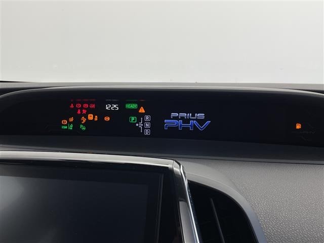 Toyota PRIUS PHV 2017 7178152-12