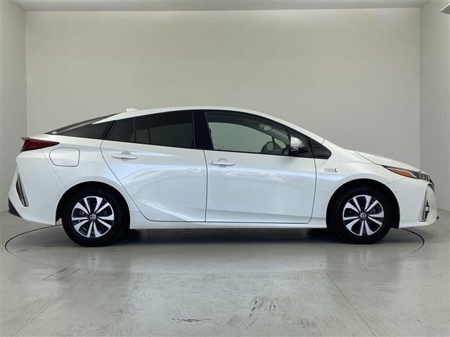 Toyota PRIUS PHV 2017 7178152-13